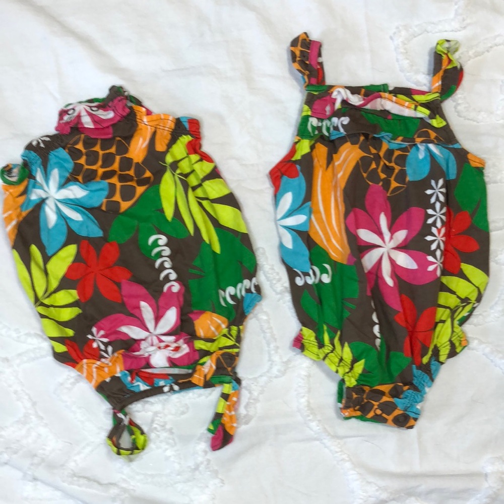 Twin girl outfits